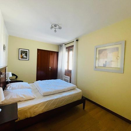 Appartement 58 M2 Avec Piscine Interieure Vue Montagne Centre Village , Parking Prive Saint-Lary-Soulan Exterior foto